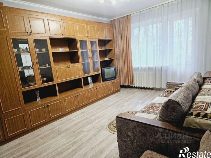 1-комн квартира пр-кт Космонавтов, 32а,  д. 32а