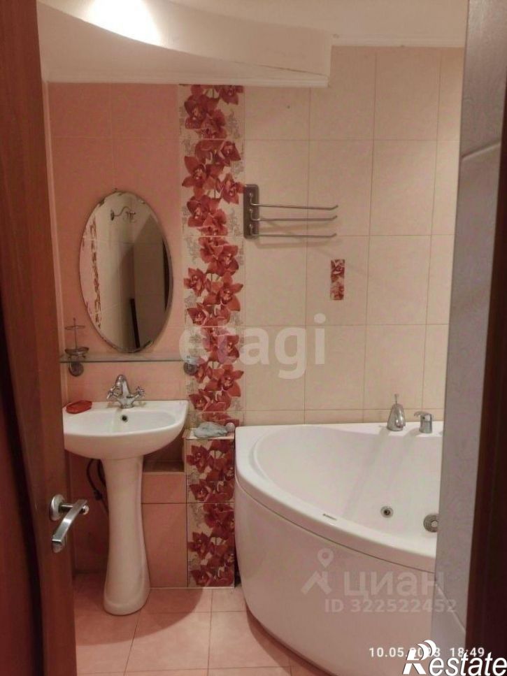 2-комн квартира пр-кт Шолохова, 214,  д. 214