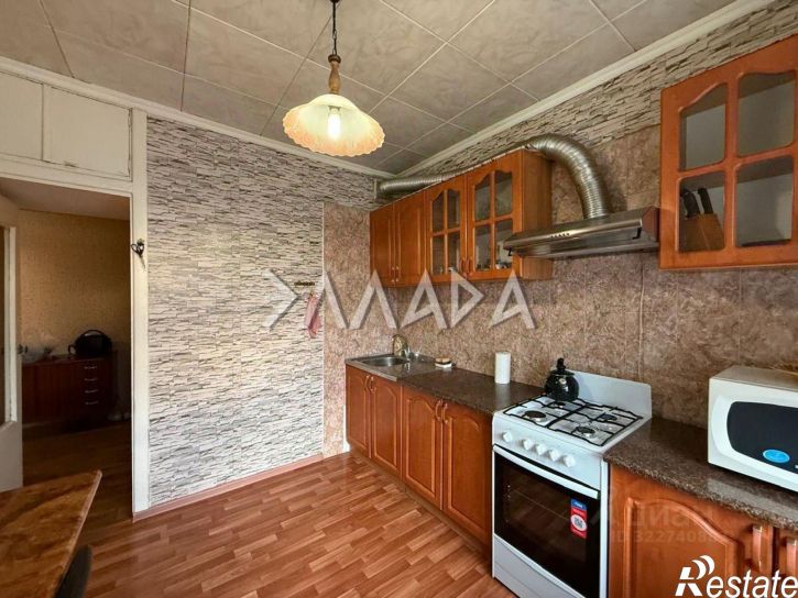 3-комн квартира проспект Космонавтов, 41 к2,  д. 41 к2