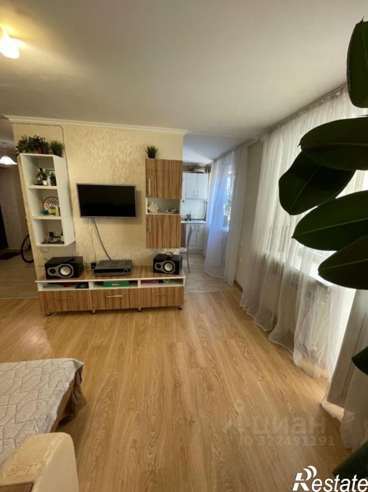 2-комн квартира улица Максима Горького, 291,  д. 291