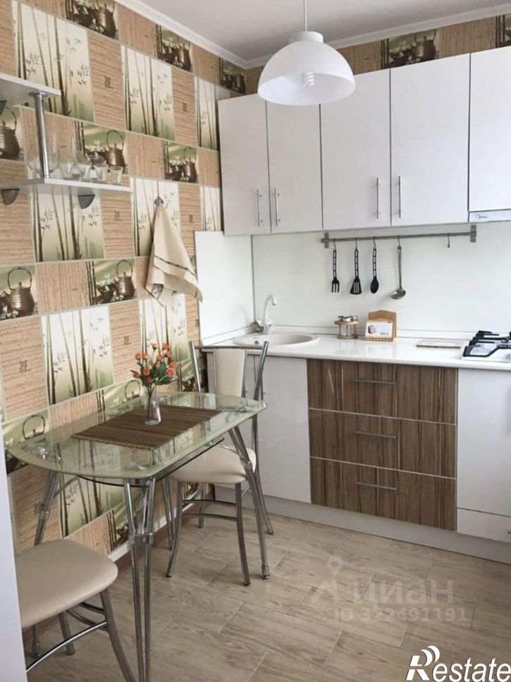 2-комн квартира улица Максима Горького, 291,  д. 291