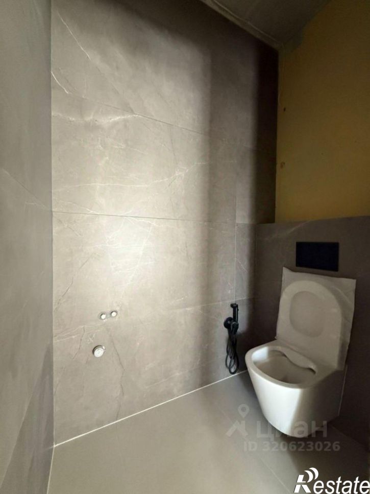 3-комн квартира ул Бориса Слюсаря, 6/6 3,  д. 6/6 3,  к. 3