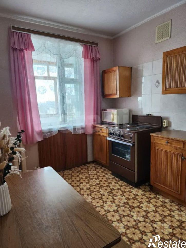 3-комн квартира ул Вятская, 53,  д. 53