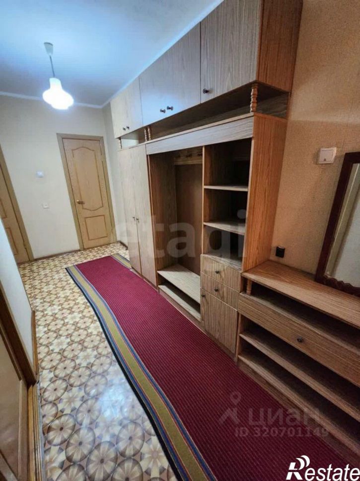 3-комн квартира ул Вятская, 53,  д. 53