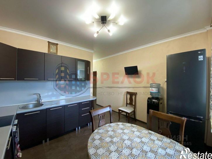 3-комн квартира ул Стабильная, 11,  д. 11