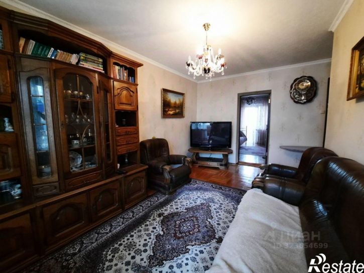 3-комн квартира улица Веры Пановой, 32,  д. 32
