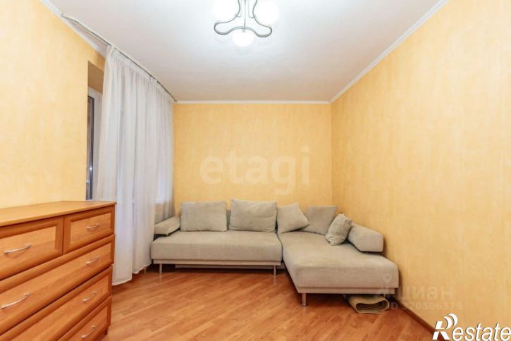 3-комн квартира Тургеневская улица, 37/18,  д. 37/18