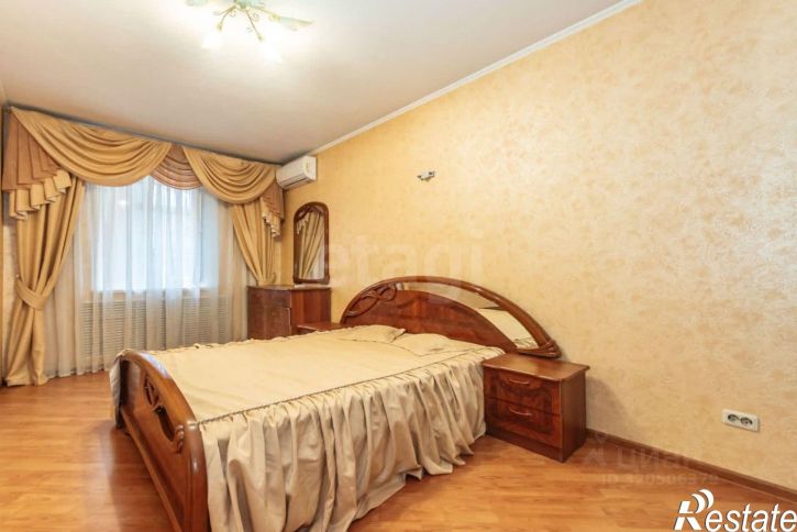 3-комн квартира Тургеневская улица, 37/18,  д. 37/18