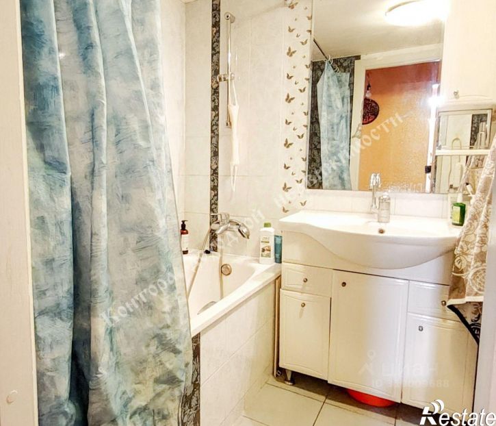 2-комн квартира улица Ерёменко, 66 к8,  д. 66 к8