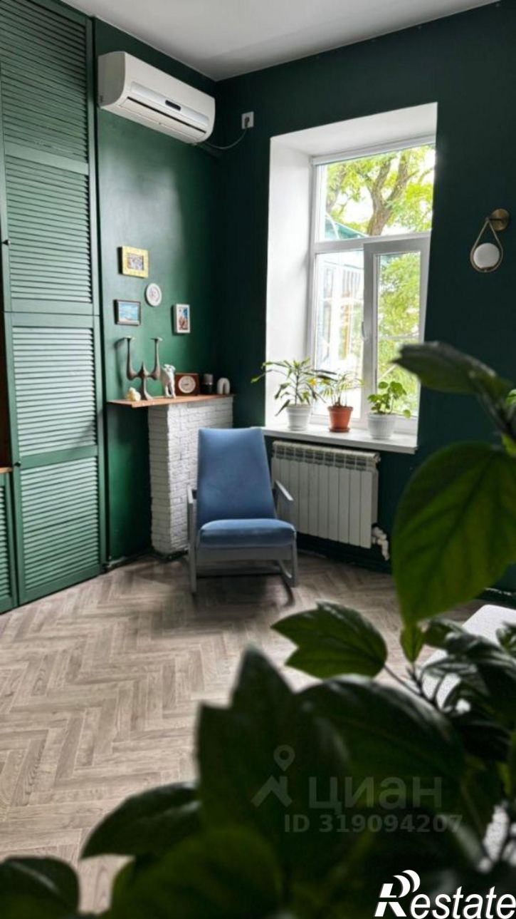 3-комн квартира Богатяновский спуск, 2/77,  д. 2/77