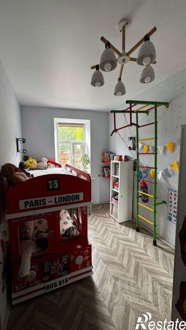 3-комн квартира Богатяновский спуск, 2/77,  д. 2/77