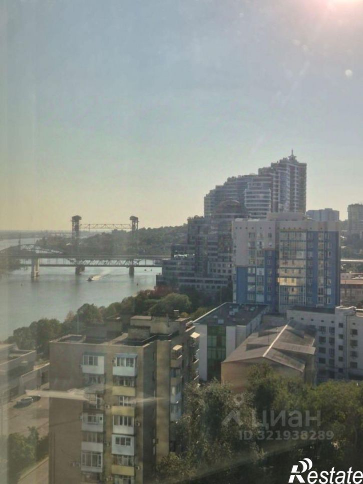 3-комн квартира Будённовский проспект, 66,  д. 66