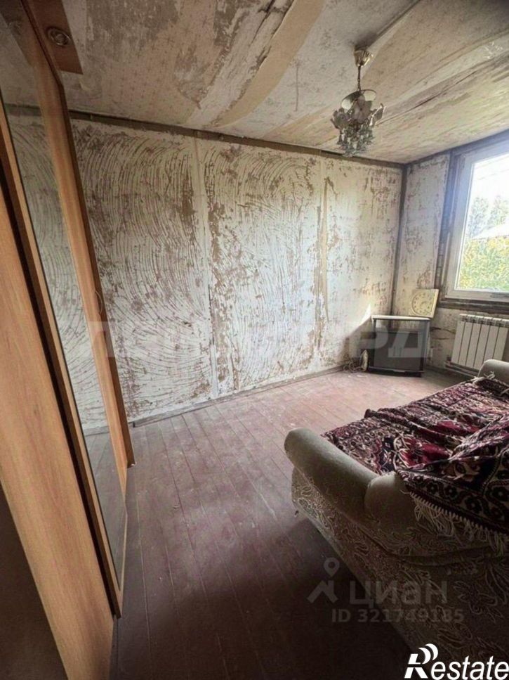 2-комн квартира ул Петрожицкого, 15/2,  д. 15/2