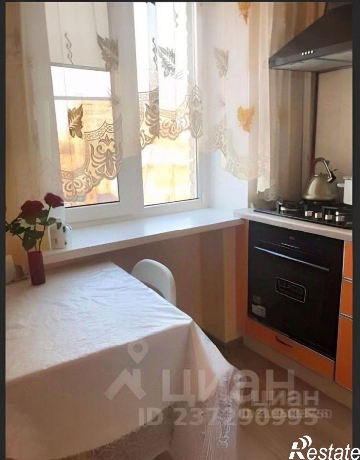 2-комн квартира ул Максима Горького, 158/80,  д. 158/80