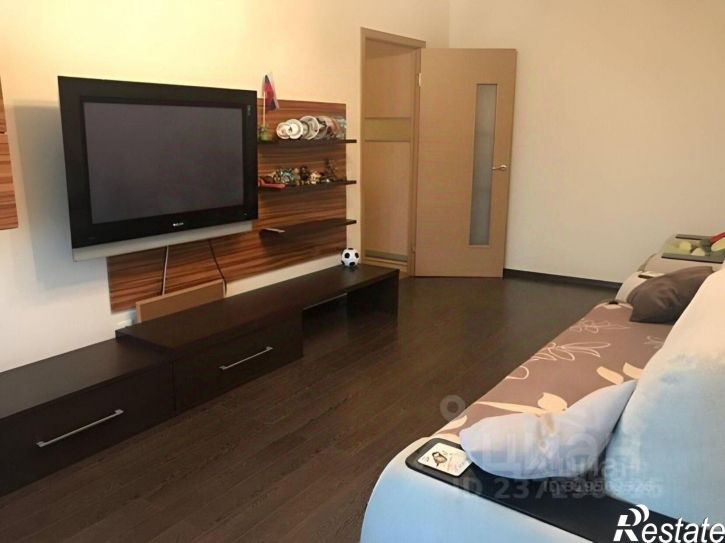 2-комн квартира ул Максима Горького, 158/80,  д. 158/80