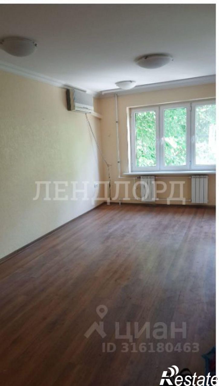 4-комн квартира ул Зорге, 31,  д. 31
