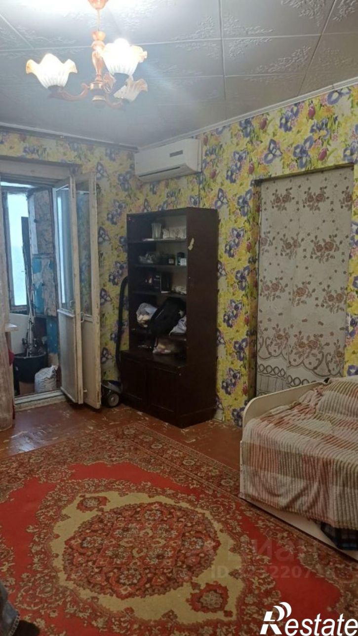 3-комн квартира Театральный проспект, 63,  д. 63