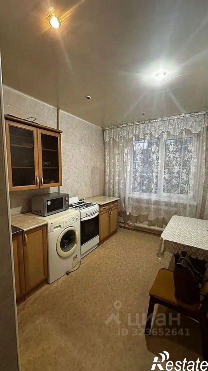 2-комн квартира бульвар Комарова, 28 к1,  д. 28 к1