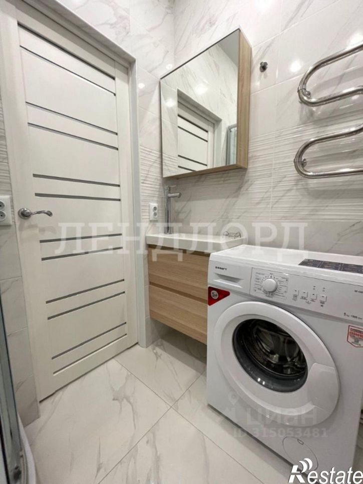 1-комн квартира улица Нансена, 103/1 с2,  д. 103/1 с2