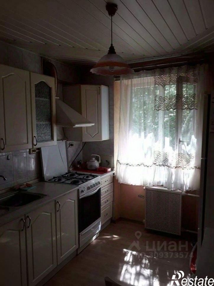 2-комн квартира пр-кт 40-летия Победы, 91,  д. 91