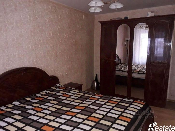 2-комн квартира пр-кт 40-летия Победы, 91,  д. 91