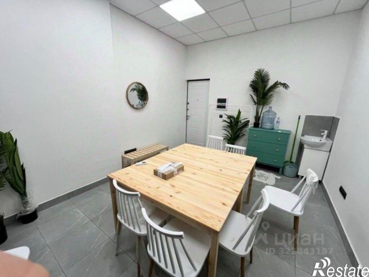 Офис улица 339-й Стрелковой Дивизии, 10А/18,  д. 10А/18