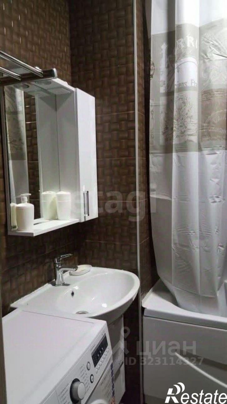 1-комн квартира улица Тельмана, 110 с2,  д. 110 с2