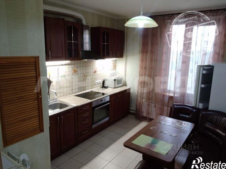 2-комн квартира улица Жданова, 7/33,  д. 7/33