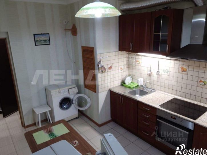 2-комн квартира улица Жданова, 7/33,  д. 7/33