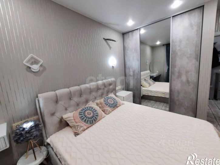 2-комн квартира бульвар Комарова, 1Е с2,  д. 1Е с2