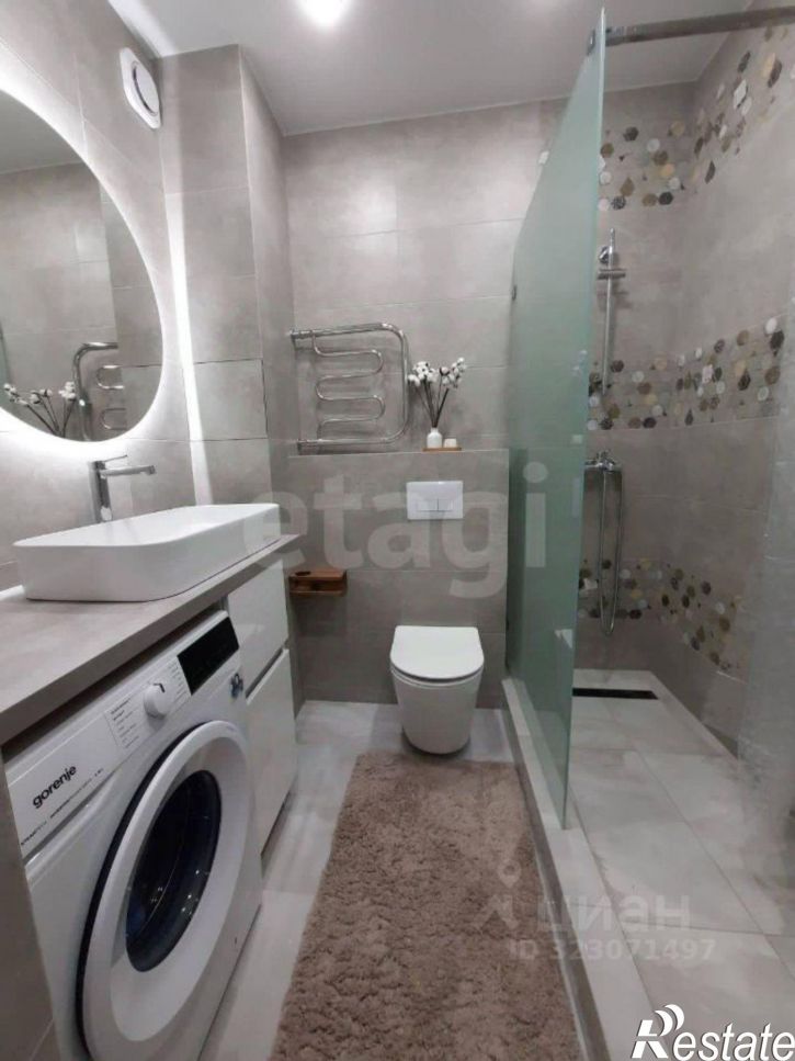 2-комн квартира бульвар Комарова, 1Е с2,  д. 1Е с2