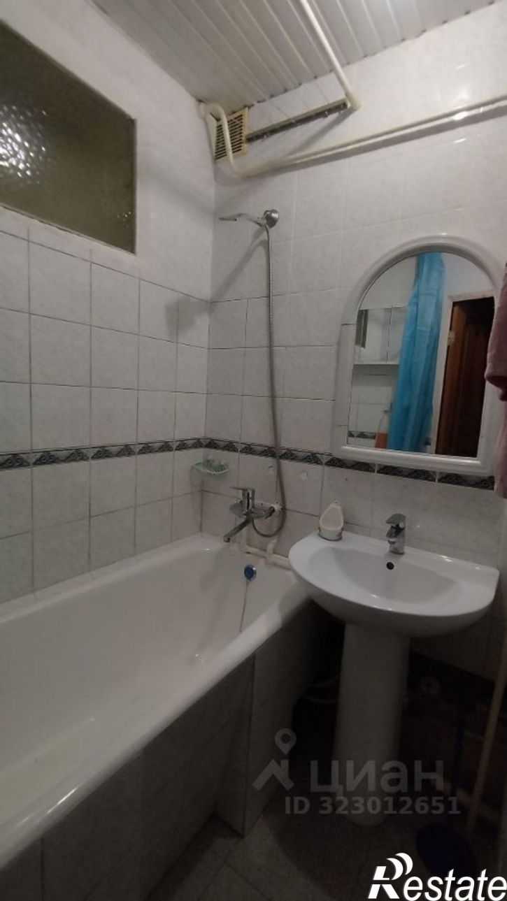 2-комн квартира улица Добровольского, 10/1,  д. 10/1