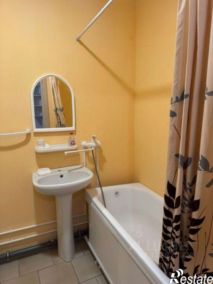 1-комн квартира Ростов-на-Дону, улица Дмитрия Петрова, 6