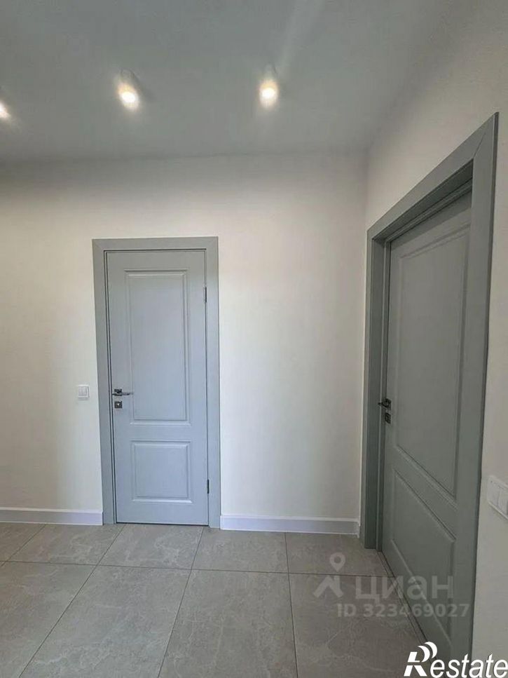 2-комн квартира проспект Сиверса, 30,  д. 30