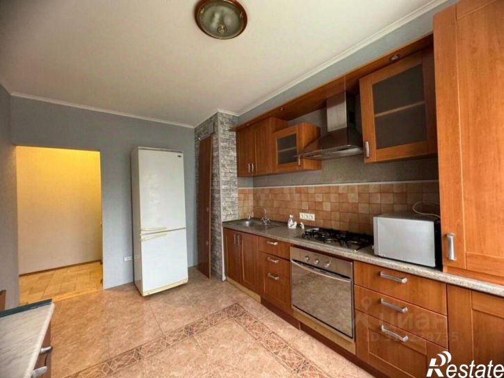 3-комн квартира улица Малиновского, 42,  д. 42