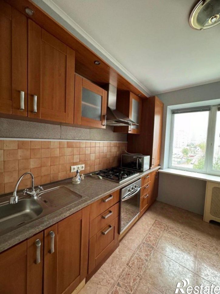 3-комн квартира улица Малиновского, 42,  д. 42