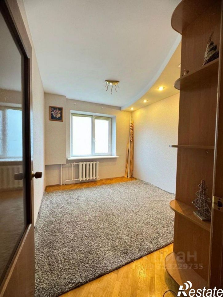 3-комн квартира улица Малиновского, 42,  д. 42