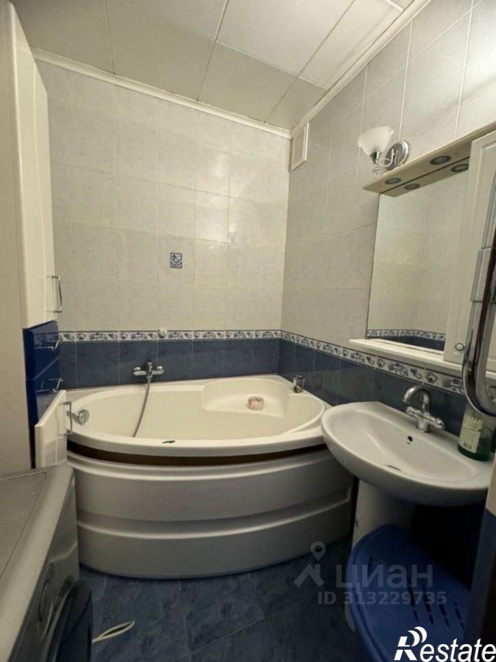 3-комн квартира улица Малиновского, 42,  д. 42