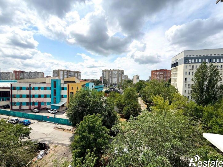 1-комн квартира проспект Космонавтов, 8 к1,  д. 8 к1