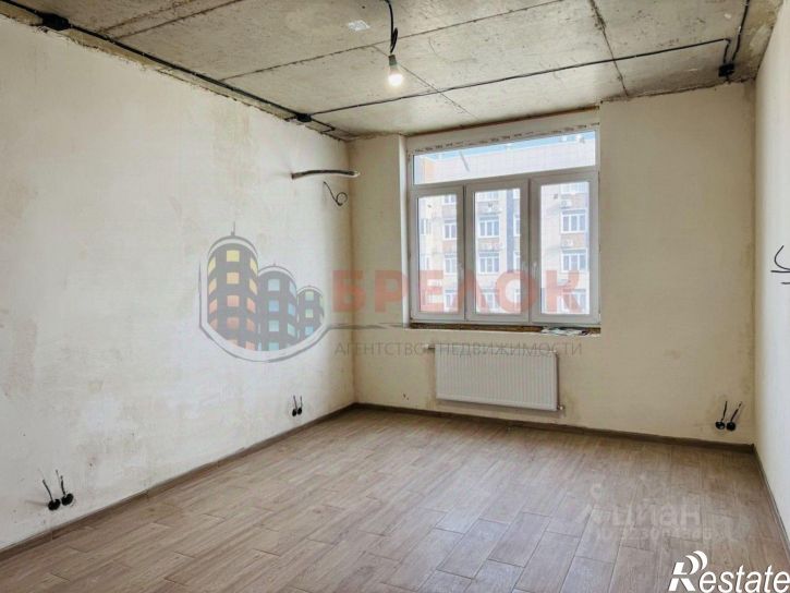 1-комн квартира проспект Сиверса, 28,  д. 28