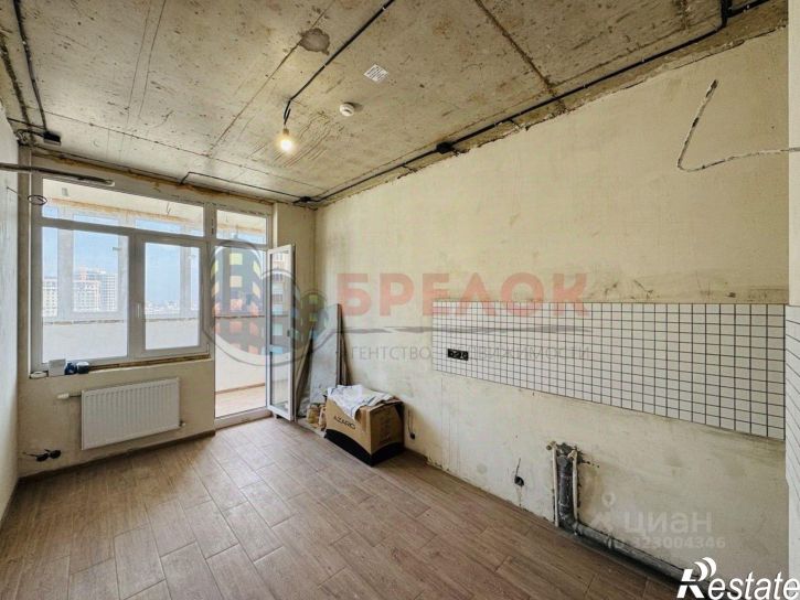 1-комн квартира проспект Сиверса, 28,  д. 28