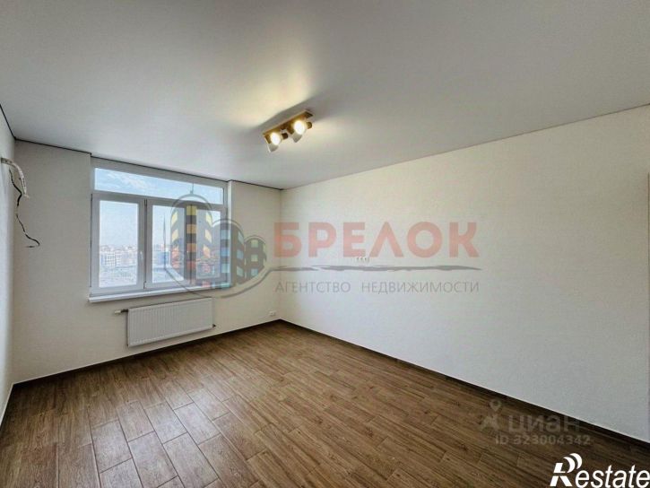 1-комн квартира проспект Сиверса, 28,  д. 28