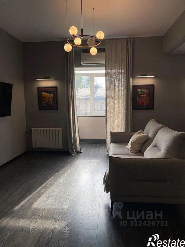 3-комн квартира Халтуринский переулок, 46,  д. 46