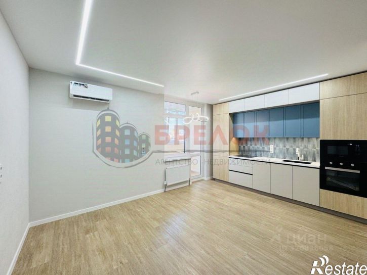 3-комн квартира проспект Сиверса, 30,  д. 30