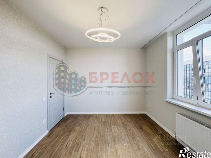 3-комн квартира проспект Сиверса, 30,  д. 30