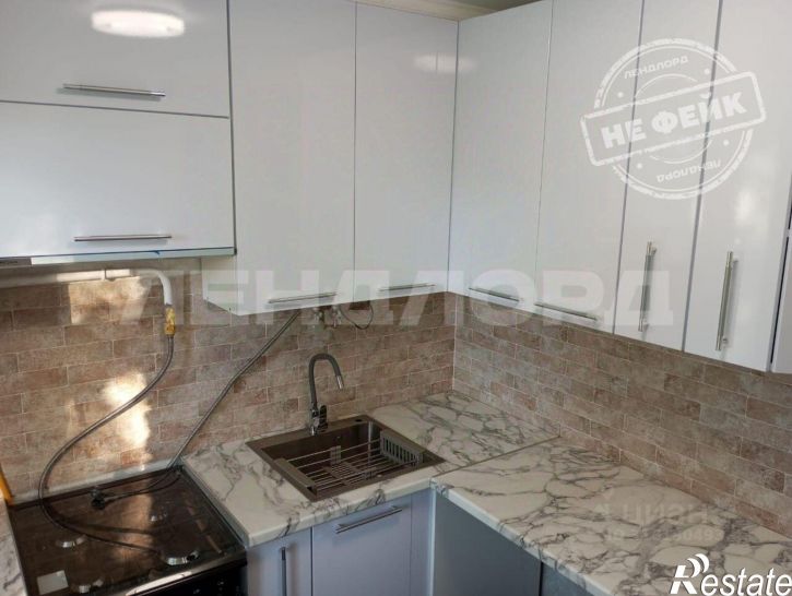 3-комн квартира улица Малюгиной, 284,  д. 284