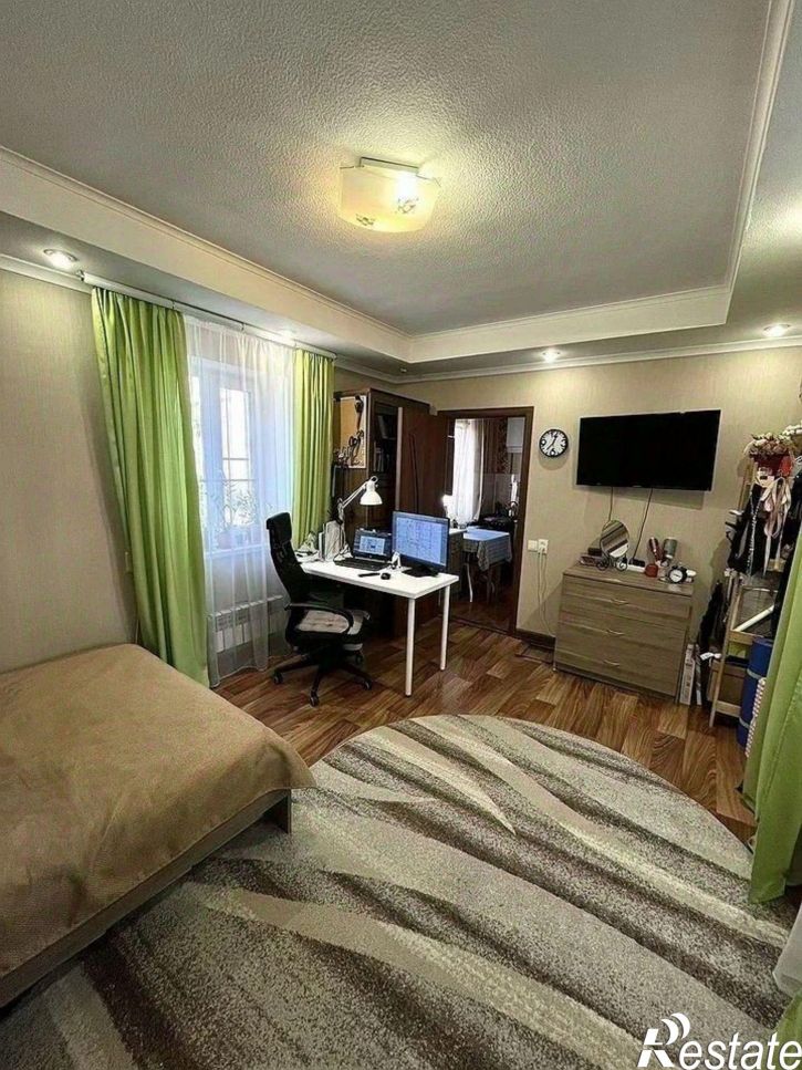 1-комн квартира улица Максима Горького, 208,  д. 208