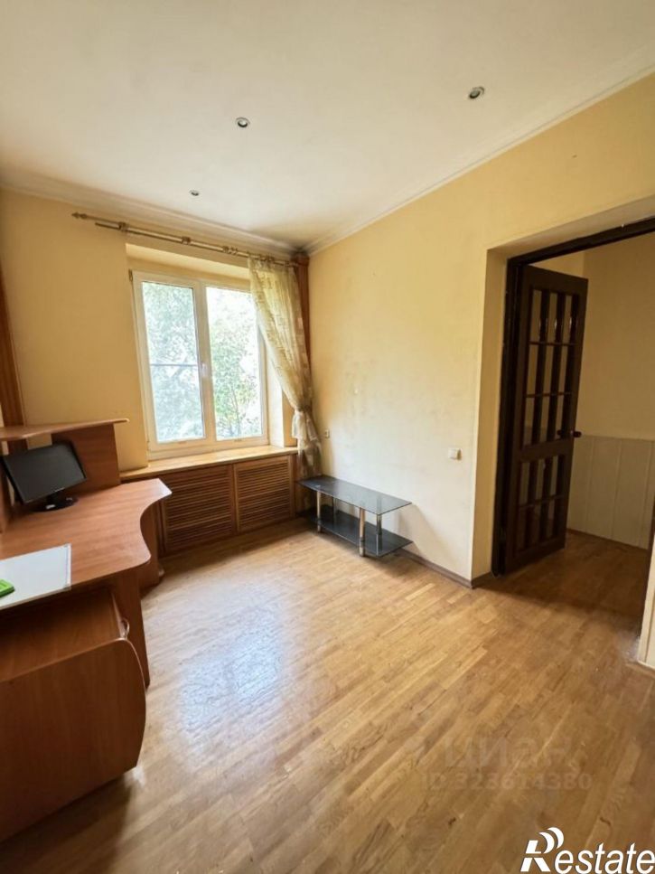 2-комн квартира Доломановский переулок, 1,  д. 1