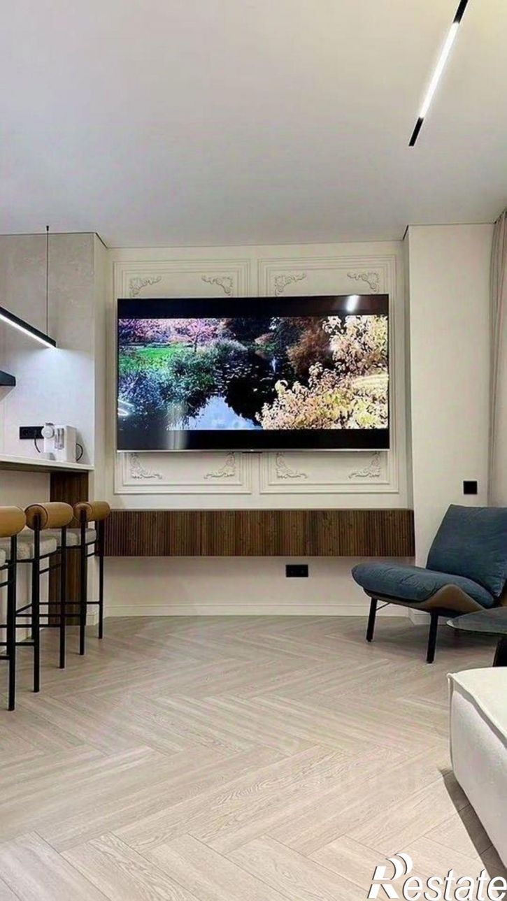 3-комн квартира улица Ларина, 45 с6,  д. 45 с6