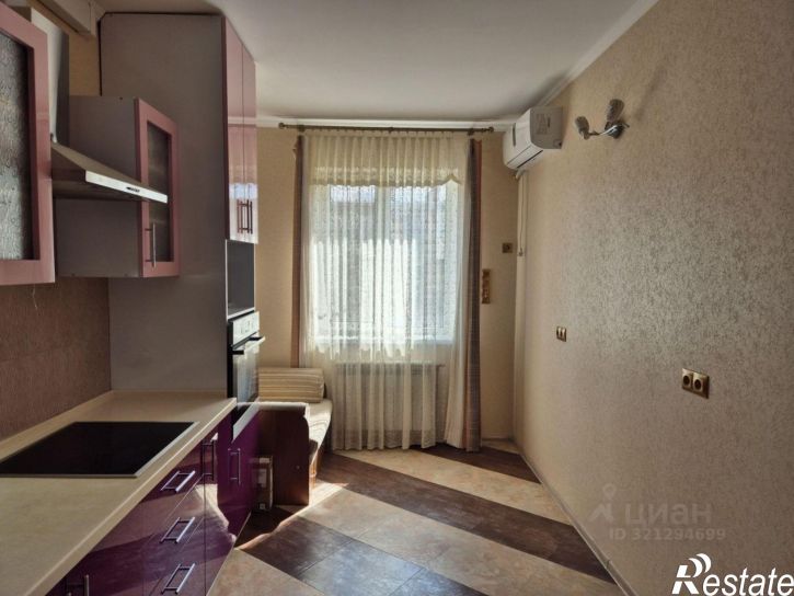 1-комн квартира улица Народного Ополчения, 215,  д. 215